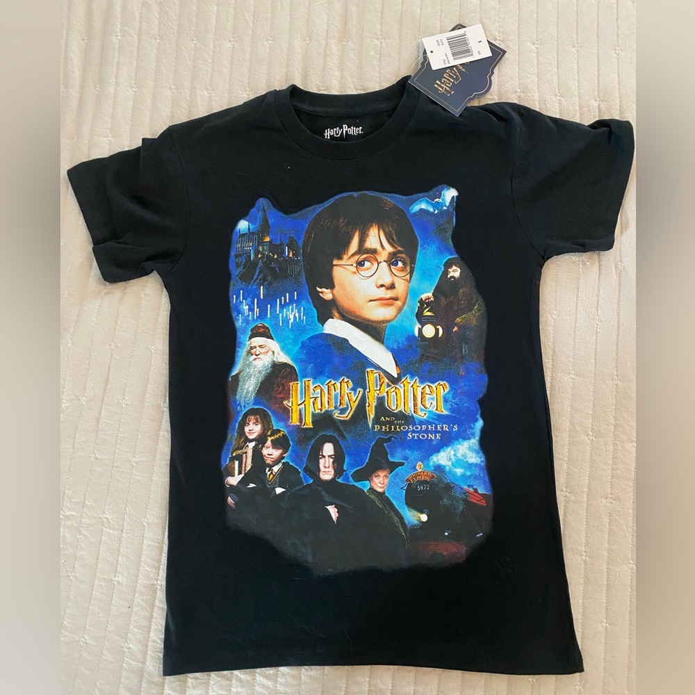 NWT Harry Potter Graphic Tee - Black with Blue Artwork